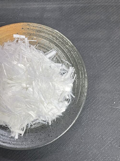 Dernières nouvelles de l'entreprise Matériaux couramment utilisés dans les industries de la transformation et de la fabrication - fibre courte de polypropylène