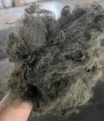 Un bon prix. Fibre de polyester recyclé 6D 51mm Vert Café Faible absorption d'humidité en ligne