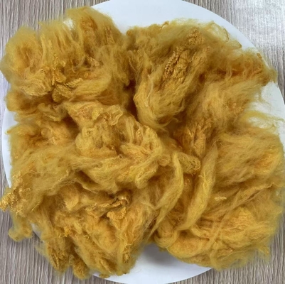Un bon prix. Fibre de polyester teint en masse 1.5D Jaune Doré Hautement Ignifuge en ligne