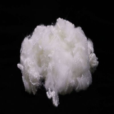 Un bon prix. Une fibre de polyester à coupe courte à viscose creuse de qualité pour tissus non tissés en ligne