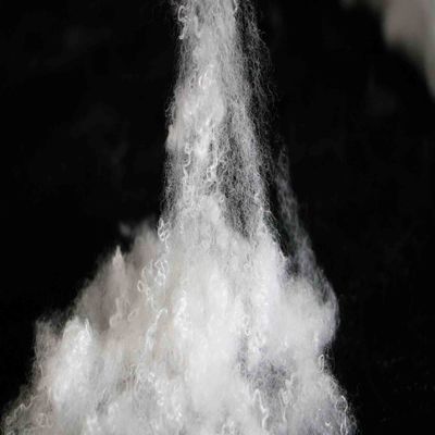 Un bon prix. Fibre conjuguée creuse 64 mm Fibre en fibre d'accompagnement avec propriété de rétention de chaleur en ligne