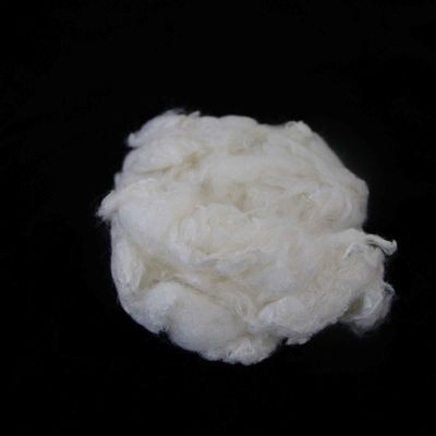 Un bon prix. Rétardant de flamme en fibre d'accueil de viscose 64 mm pour tissus non tissés en ligne