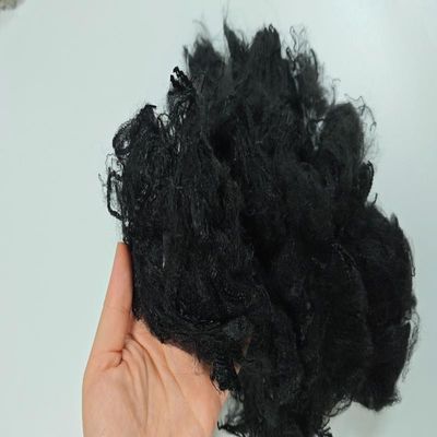 Un bon prix. Fibre de polypropylène 3D*76mm en PP noir recyclée en ligne