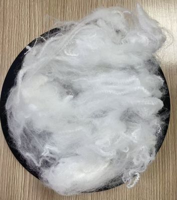 Un bon prix. Fibre de polytriméthylène téréphtalate PTT + fibre de PET 13D en ligne