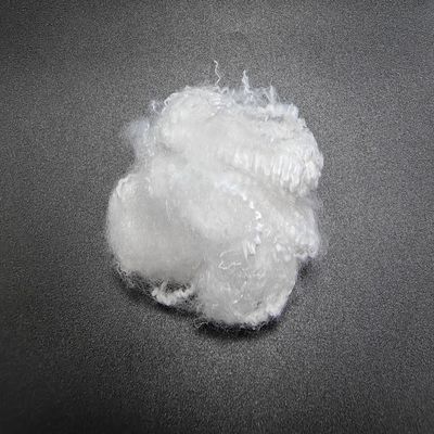 Un bon prix. Fibre de polyester vierge en fibres discontinues 1.56D 51mm Blanc Haute résistance aux taches en ligne