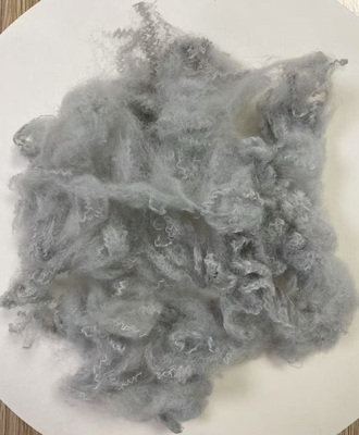 Un bon prix. Polyester recyclé à base de fibres 2.5D 51mm en ligne