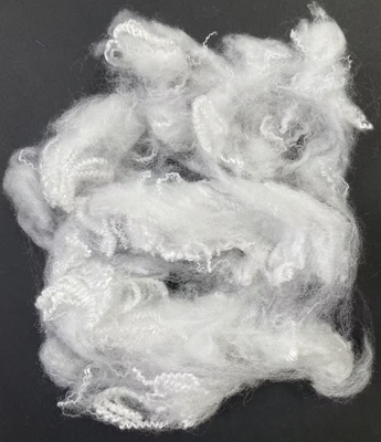 qualité Fibre de polyester recyclé à fibres discontinues 2.5D 51mm haute absorption usine