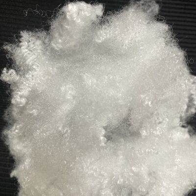 Qualité 15Dx64mm Fibre creuse ignifugée recyclée résistante au feu pour garnissage de textiles de sécurité usine